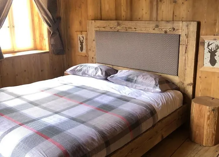 Vandrarhem Rifugio Teggiate *